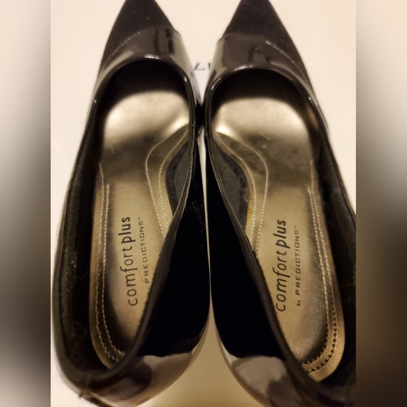 Black suede heels sz 7 - Picture 4 of 6